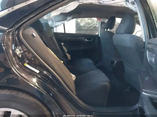 4T1BF1FK1HU664393 2017 TOYOTA CAMRY - Image 8