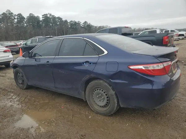 4T1BF1FK1HU669559 2017 TOYOTA CAMRY - Image 2