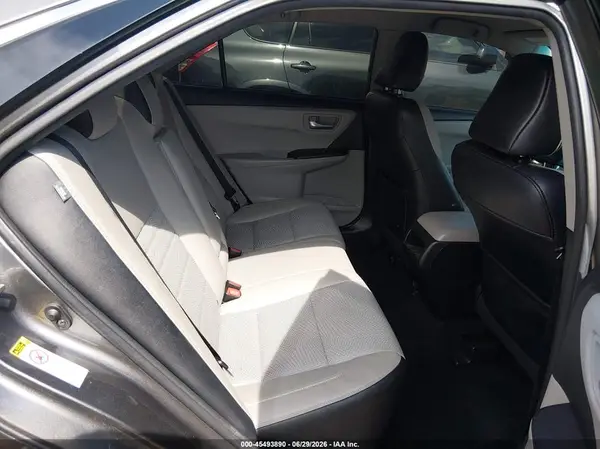 4T1BF1FK1HU670100 2017 TOYOTA CAMRY - Image 8