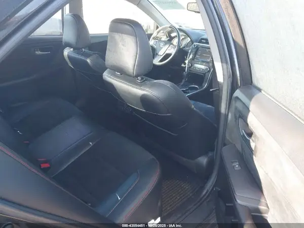 4T1BF1FK1HU671215 2017 TOYOTA CAMRY - Image 8