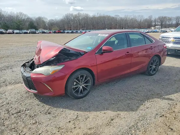 4T1BF1FK1HU674339 2017 TOYOTA CAMRY - Image 1