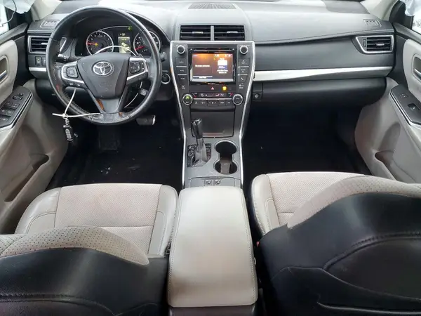 4T1BF1FK1HU679427 2017 TOYOTA CAMRY - Image 8