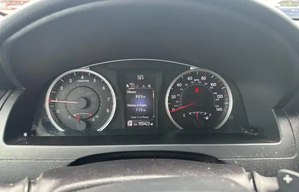 4T1BF1FK1HU679704 2017 TOYOTA CAMRY - Image 8