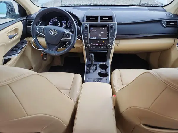 4T1BF1FK1HU685695 2017 TOYOTA CAMRY - Image 8