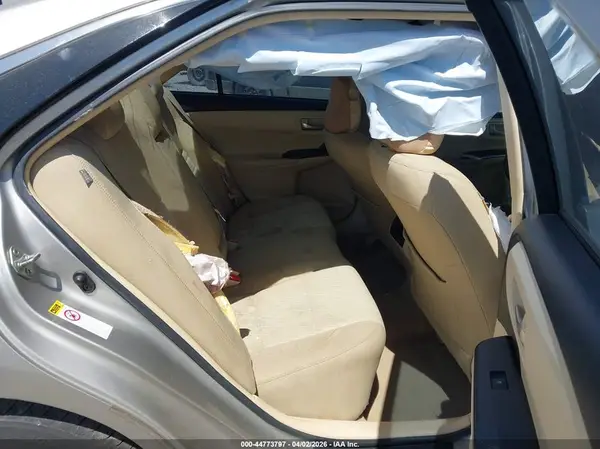 4T1BF1FK1HU686846 2017 TOYOTA CAMRY - Image 8