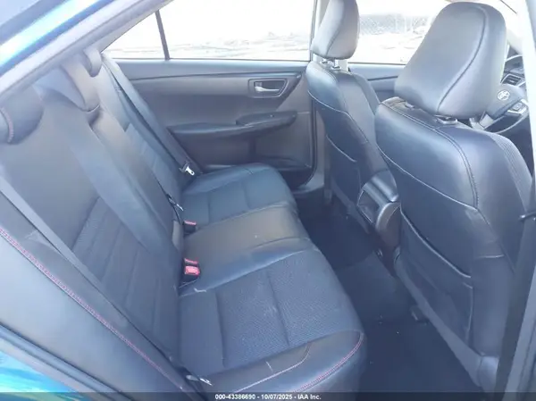 4T1BF1FK1HU692761 2017 TOYOTA CAMRY - Image 8