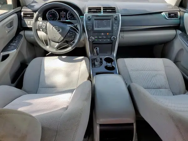 4T1BF1FK1HU693747 2017 TOYOTA CAMRY - Image 8