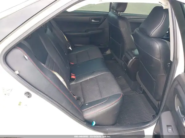 4T1BF1FK1HU700924 2017 TOYOTA CAMRY - Image 8