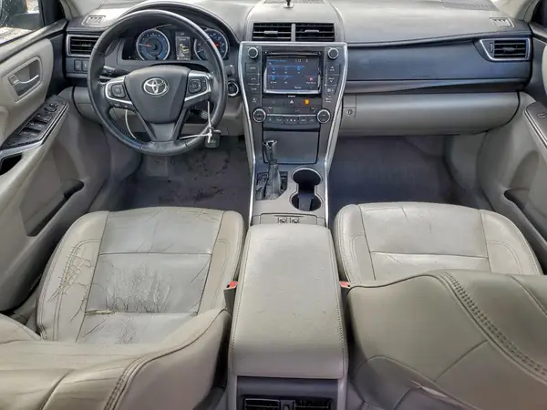 4T1BF1FK1HU703872 2017 TOYOTA CAMRY - Image 8