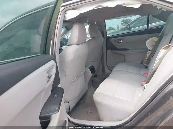 4T1BF1FK1HU707968 2017 TOYOTA CAMRY - Image 8