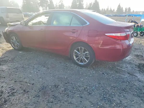 4T1BF1FK1HU709686 2017 TOYOTA CAMRY - Image 2