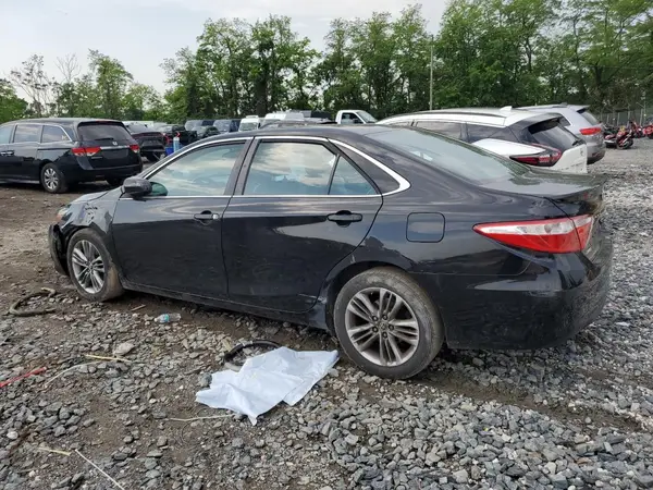 4T1BF1FK1HU710854 2017 TOYOTA CAMRY - Image 2