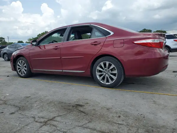 4T1BF1FK1HU711776 2017 TOYOTA CAMRY - Image 2