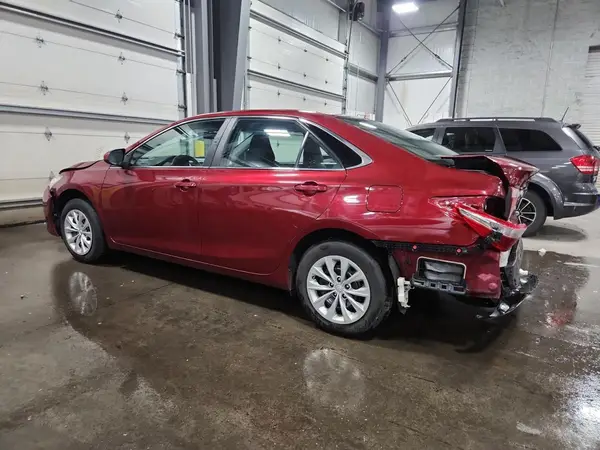 4T1BF1FK1HU713107 2017 TOYOTA CAMRY - Image 2
