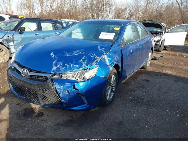 4T1BF1FK1HU716377 2017 TOYOTA CAMRY - Image 2