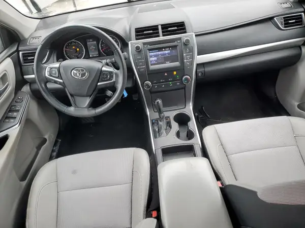 4T1BF1FK1HU730067 2017 TOYOTA CAMRY - Image 8