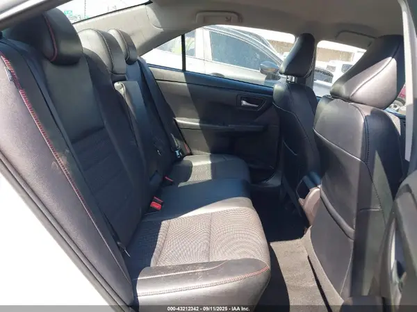 4T1BF1FK1HU732241 2017 TOYOTA CAMRY - Image 8