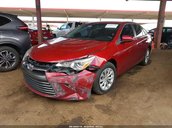 4T1BF1FK1HU737309 2017 TOYOTA CAMRY - Image 2