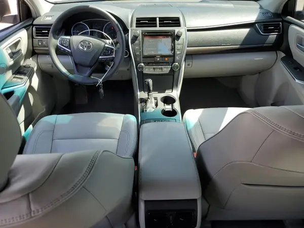4T1BF1FK1HU737701 2017 TOYOTA CAMRY - Image 8