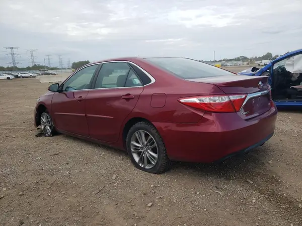 4T1BF1FK1HU741652 2017 TOYOTA CAMRY - Image 2