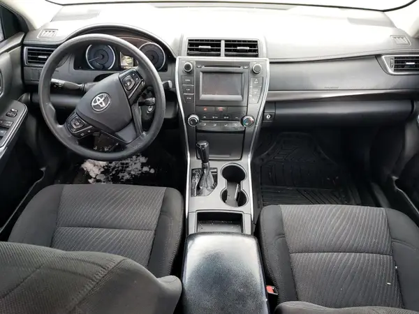 4T1BF1FK1HU743143 2017 TOYOTA CAMRY - Image 8