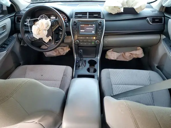 4T1BF1FK1HU745202 2017 TOYOTA CAMRY - Image 8