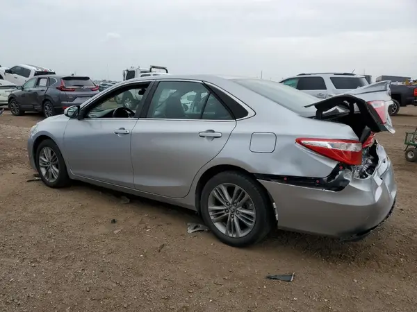 4T1BF1FK1HU747175 2017 TOYOTA CAMRY - Image 2