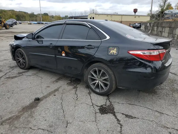 4T1BF1FK1HU755308 2017 TOYOTA CAMRY - Image 2