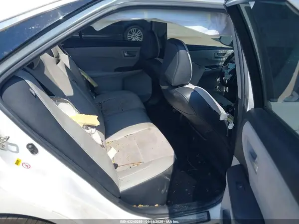 4T1BF1FK1HU757544 2017 TOYOTA CAMRY - Image 8