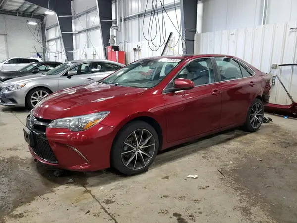 4T1BF1FK1HU760587 2017 TOYOTA CAMRY - Image 1