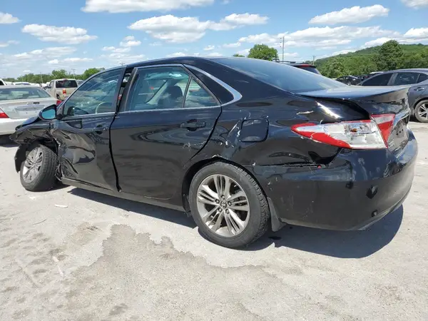4T1BF1FK1HU762596 2017 TOYOTA CAMRY - Image 2