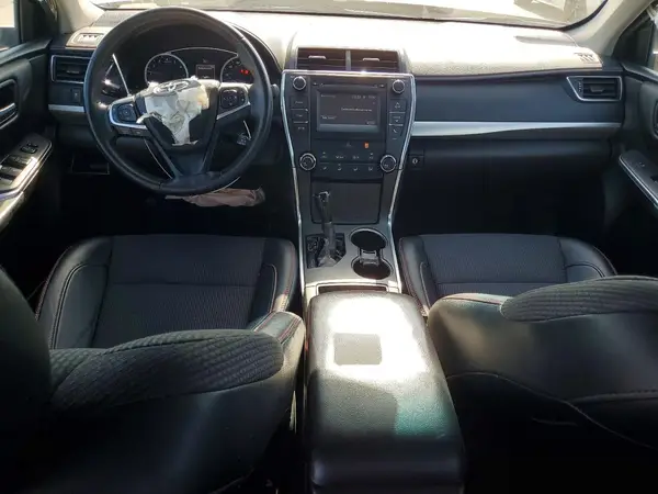 4T1BF1FK1HU763182 2017 TOYOTA CAMRY - Image 8
