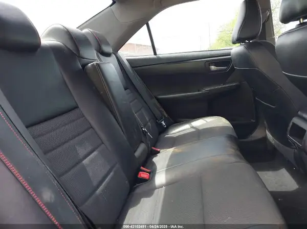 4T1BF1FK1HU765000 2017 TOYOTA CAMRY - Image 8