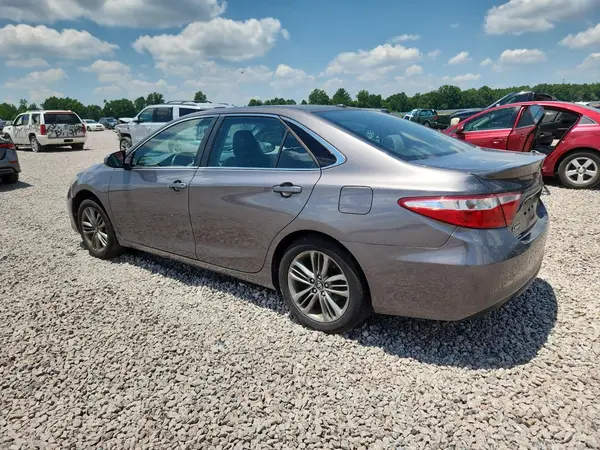 4T1BF1FK1HU769872 2017 TOYOTA CAMRY - Image 2