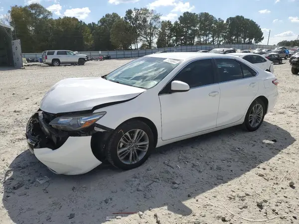 4T1BF1FK1HU772898 2017 TOYOTA CAMRY - Image 1