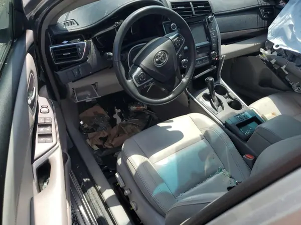 4T1BF1FK1HU773520 2017 TOYOTA CAMRY - Image 8