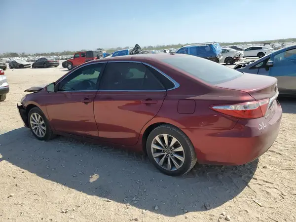 4T1BF1FK1HU779866 2017 TOYOTA CAMRY - Image 2
