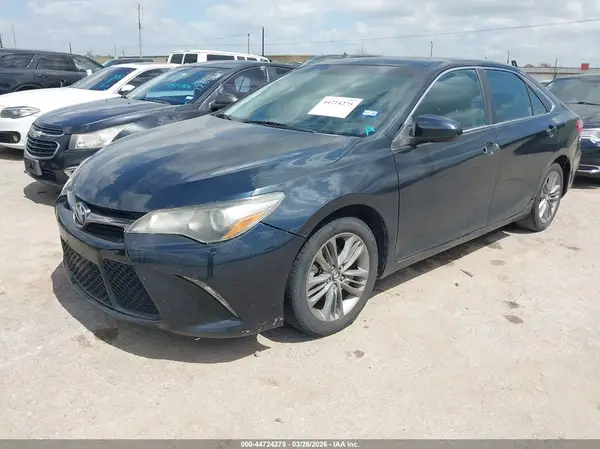 4T1BF1FK1HU781908 2017 TOYOTA CAMRY - Image 2