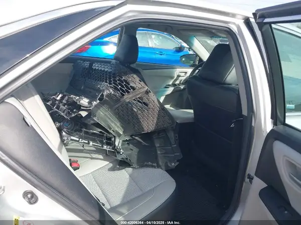 4T1BF1FK1HU783044 2017 TOYOTA CAMRY - Image 8