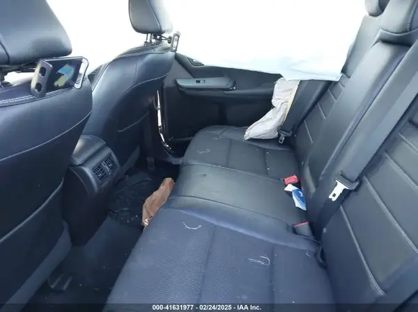 4T1BF1FK1HU783870 2017 TOYOTA CAMRY - Image 8