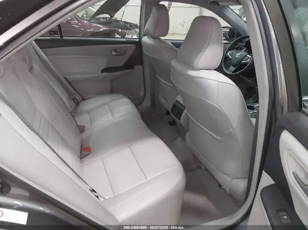 4T1BF1FK1HU785389 2017 TOYOTA CAMRY - Image 8