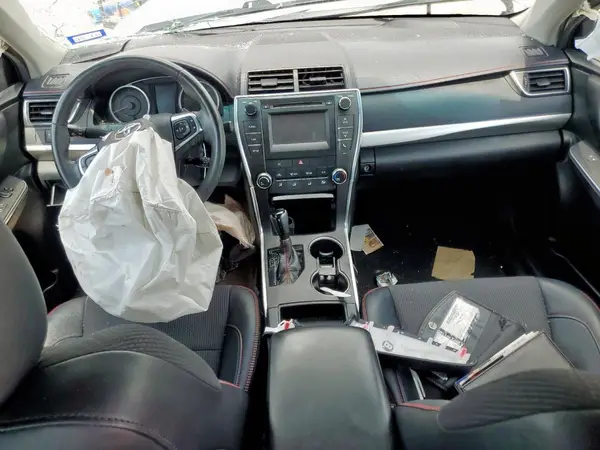 4T1BF1FK1HU785585 2017 TOYOTA CAMRY - Image 8