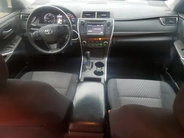 4T1BF1FK1HU786526 2017 TOYOTA CAMRY - Image 8