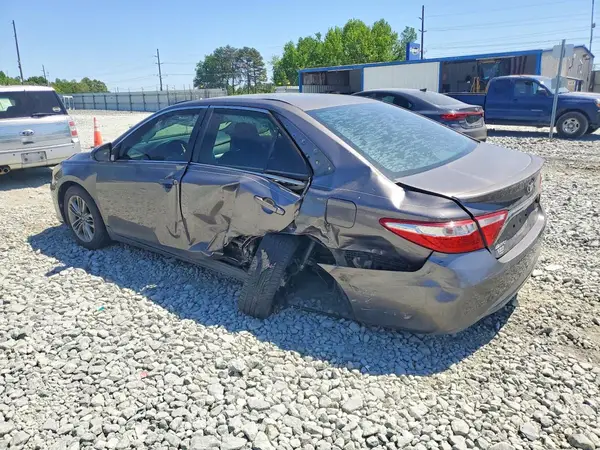 4T1BF1FK1HU793735 2017 TOYOTA CAMRY - Image 2