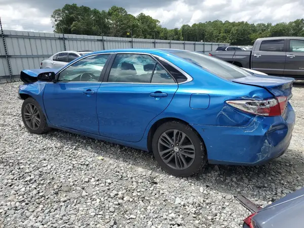 4T1BF1FK1HU794514 2017 TOYOTA CAMRY - Image 2