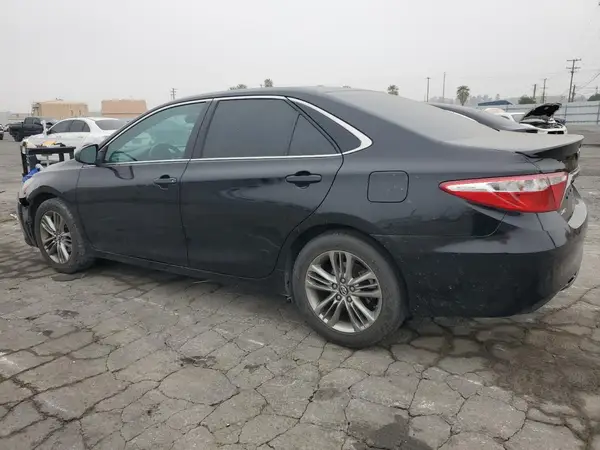 4T1BF1FK1HU795789 2017 TOYOTA CAMRY - Image 2