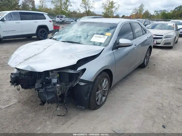 4T1BF1FK1HU798711 2017 TOYOTA CAMRY - Image 2
