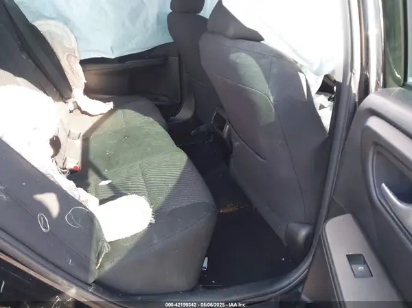 4T1BF1FK1HU805219 2017 TOYOTA CAMRY - Image 8