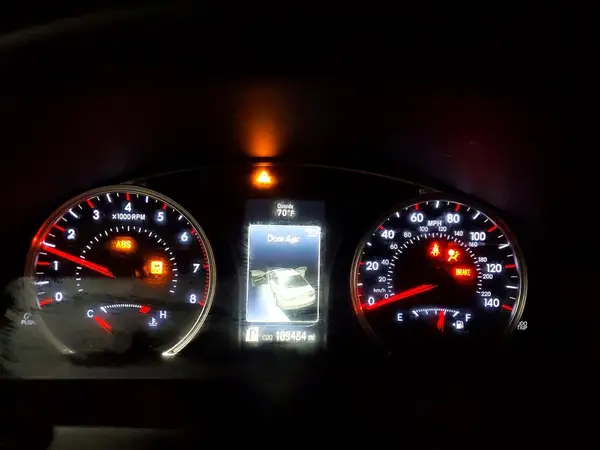 4T1BF1FK1HU809027 2017 TOYOTA CAMRY - Image 8