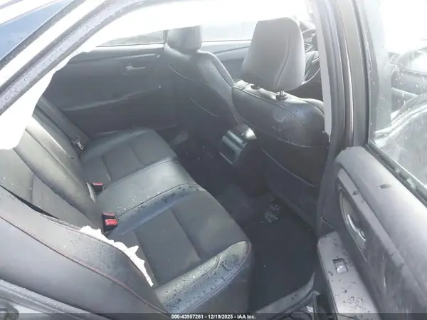 4T1BF1FK1HU810095 2017 TOYOTA CAMRY - Image 8